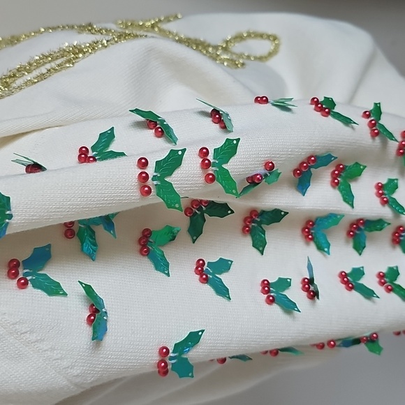 Queen of Sparkles Holiday Queen Size MED - Picture 7 of 9